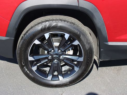 Used 2025 Chevrolet Equinox RS w/ Convenience Package III AWD/4WD image 28