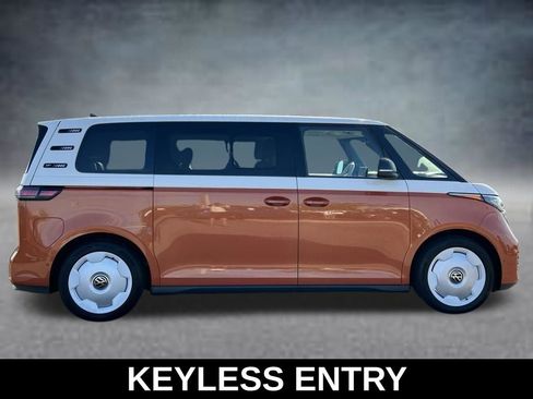 Used 2025 Volkswagen ID. Buzz 1st Edition AWD/4WD image 6