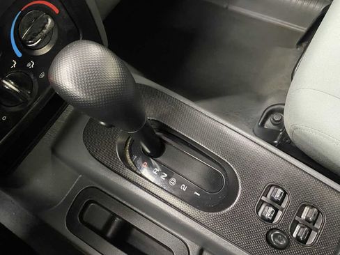 Used 2007 Jeep Liberty Sport image 14