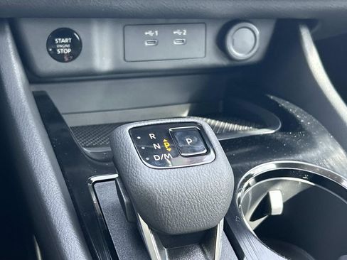 New 2026 Nissan Rogue SV FWD image 32