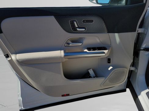 Certified 2026 Mercedes-Benz GLA 250 image 24