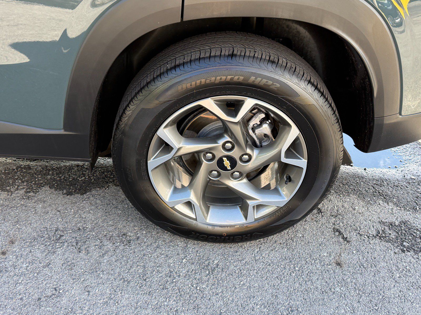 Used 2025 Chevrolet Trax LT FWD image 10