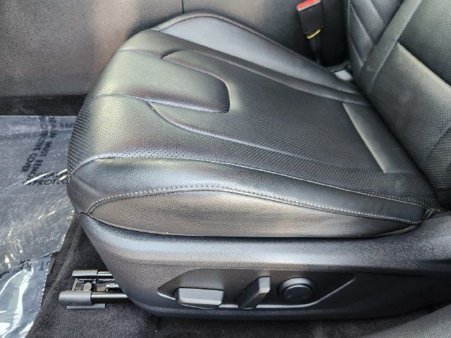 Used 2024 Hyundai Elantra Limited FWD image 26