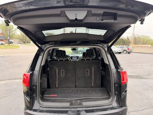 Used 2019 GMC Acadia SLT FWD image 5