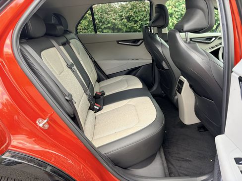 Used 2023 Kia Niro Wave w/ Wave Preserve Package FWD image 13