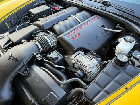 Used 2011 Chevrolet Corvette Coupe w/ Preferred Equipment Group image 30