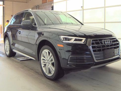 Used 2018 Audi Q5 2.0T Premium Plus w/ Premium Plus Package image 5