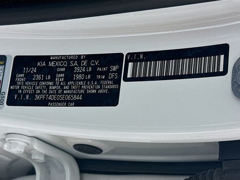 Used 2025 Kia K4 FWD image 12