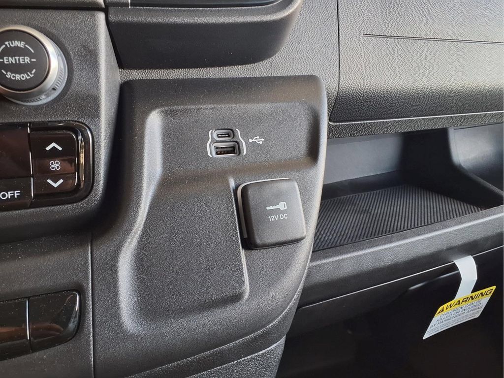 New 2026 RAM ProMaster 3500 w/ Convenience Group FWD image 12