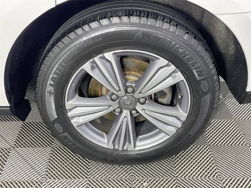 Used 2020 Acura MDX SH-AWD image 35