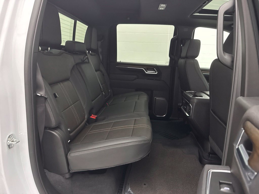 Used 2025 Chevrolet Silverado 3500 High Country w/ High Country Premium Package AWD/4WD image 65