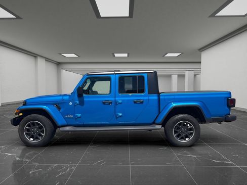 Used 2022 Jeep Gladiator Overland w/ Popular Equipment Package AWD/4WD image 8