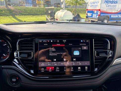 Certified 2024 Dodge Durango GT image 28