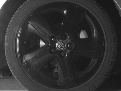 Used 2022 Toyota Prius image 11