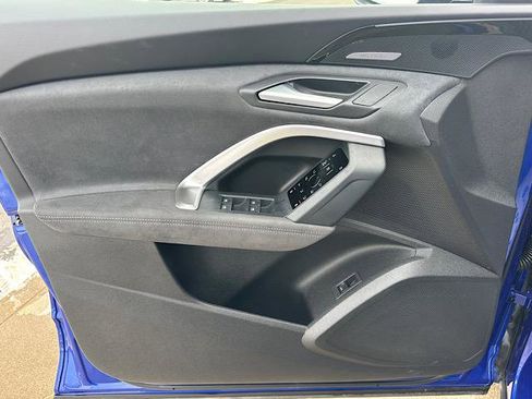 Used 2025 Audi SQ5 Prestige w/ Prestige Package image 16