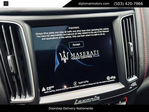 Used 2019 Maserati Levante GranSport AWD/4WD image 37