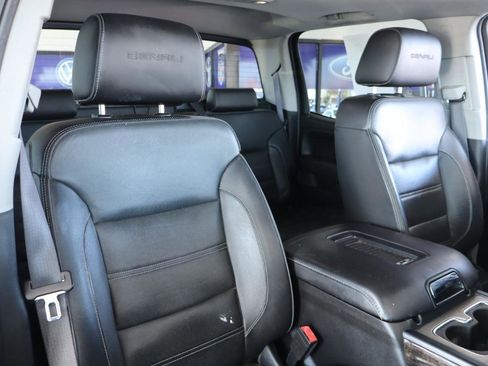 Used 2016 GMC Sierra 2500 Denali w/ Duramax Plus Package image 38