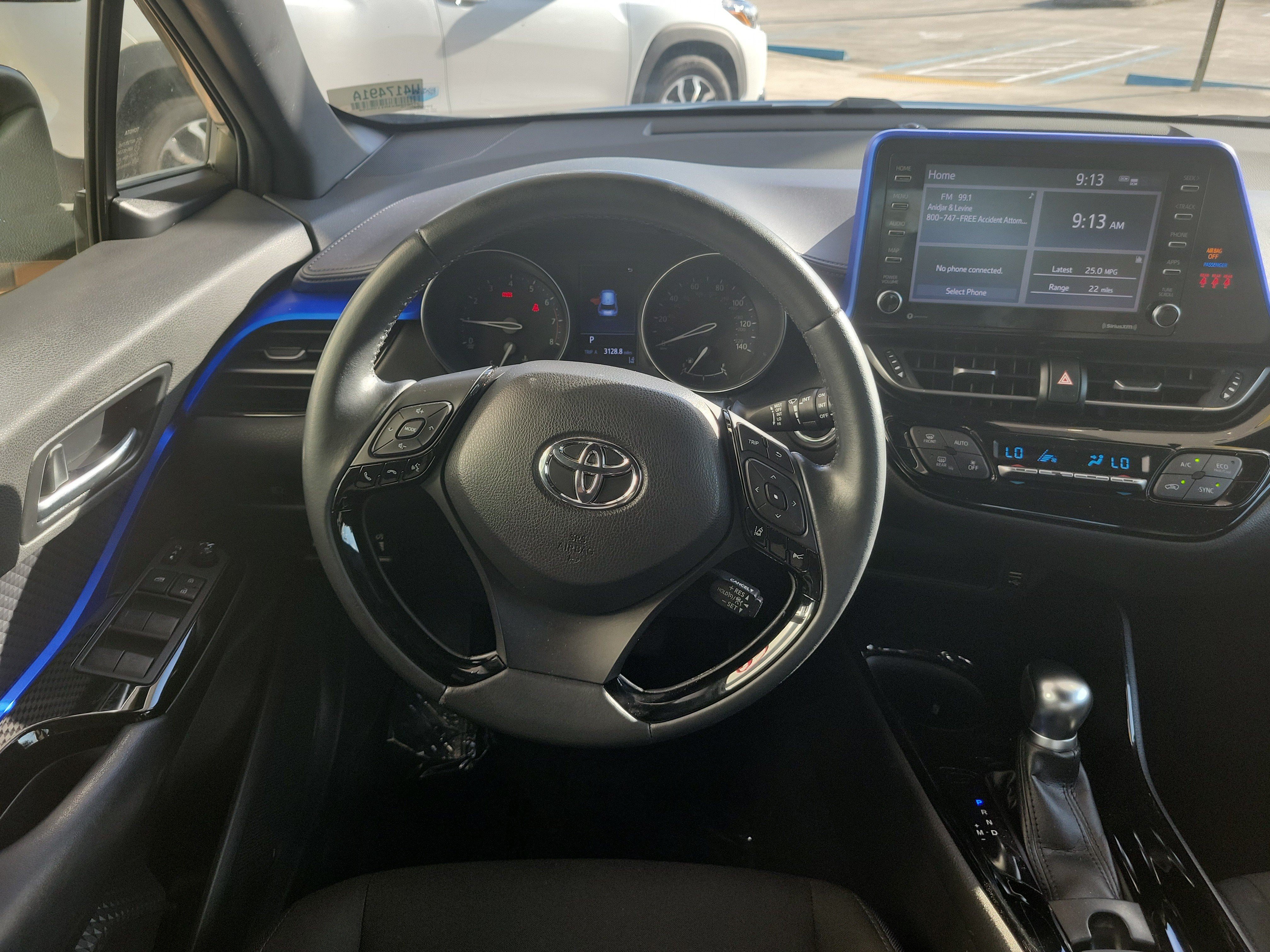 Used 2021 Toyota C-HR XLE FWD image 16