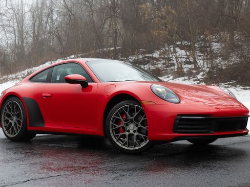 Used 2023 Porsche 911 Carrera S w/ Sport Chrono Package image 4