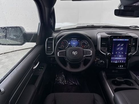 New 2026 RAM 1500 4x4 Crew Cab image 22