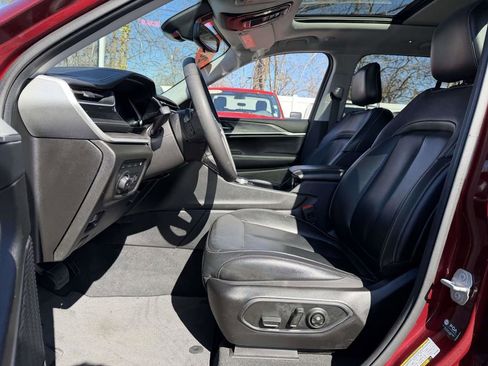 Used 2022 Jeep Grand Cherokee Limited 4xe image 13