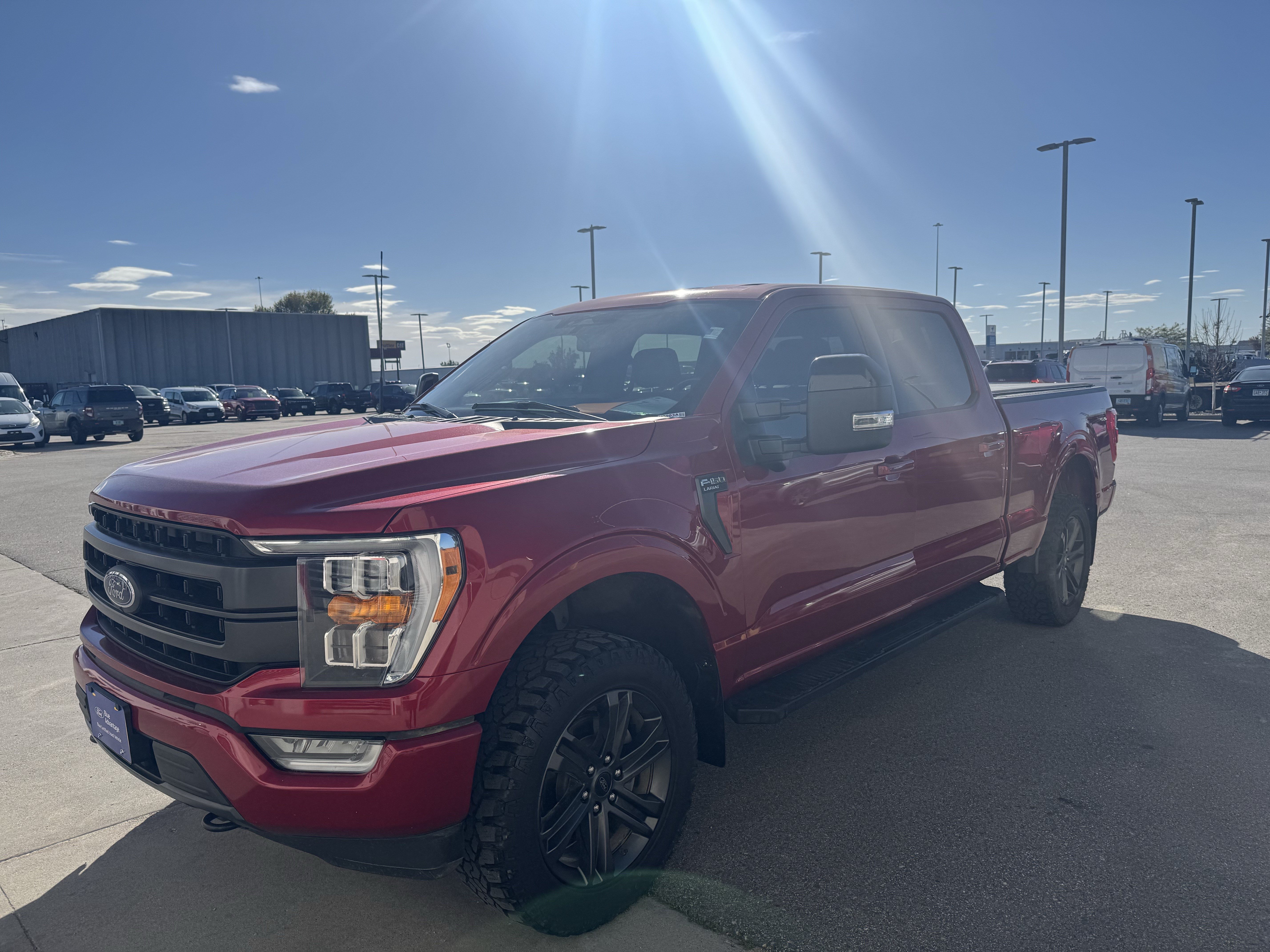 Used 2023 Ford F150 Lariat w/ Max Trailer Tow Package AWD/4WD image 3