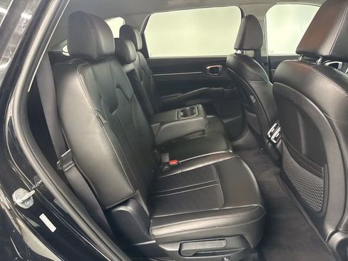 Used 2024 Kia Sorento S image 28