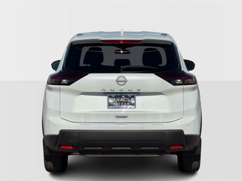 New 2026 Nissan Rogue SV w/ Cold Weather Package FWD image 4
