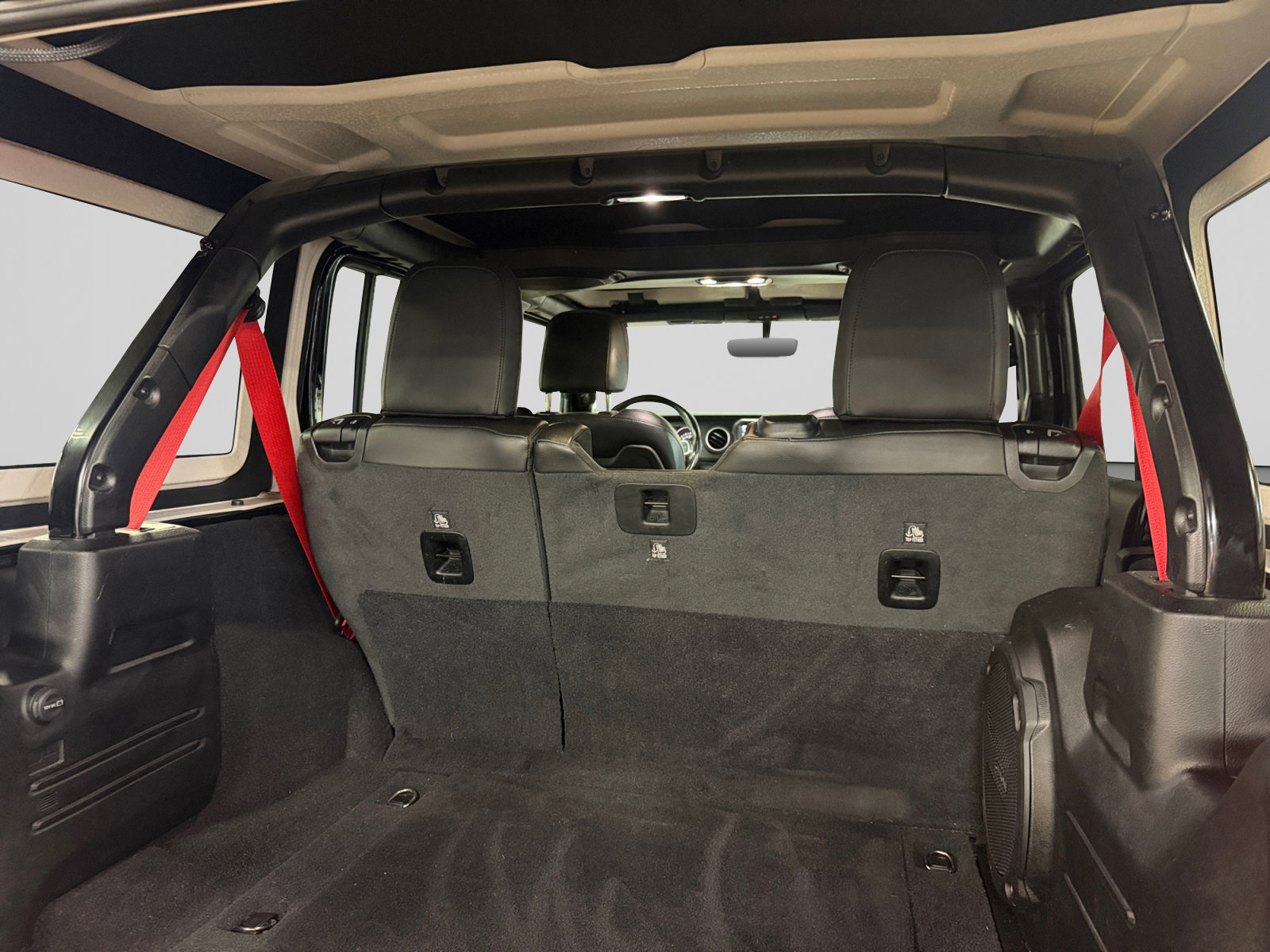 Used 2020 Jeep Wrangler Unlimited Rubicon w/ Quick Order Package 28Y Recon AWD/4WD image 41