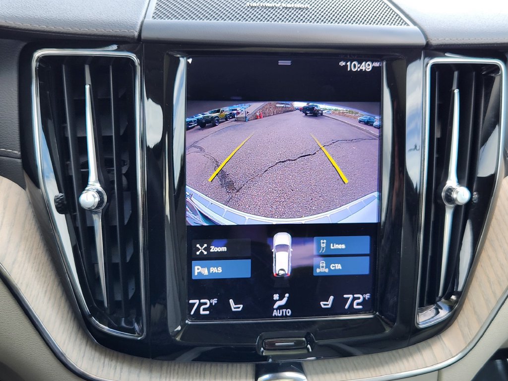 Used 2021 Volvo XC60 T5 Inscription w/ Climate Package AWD/4WD image 9