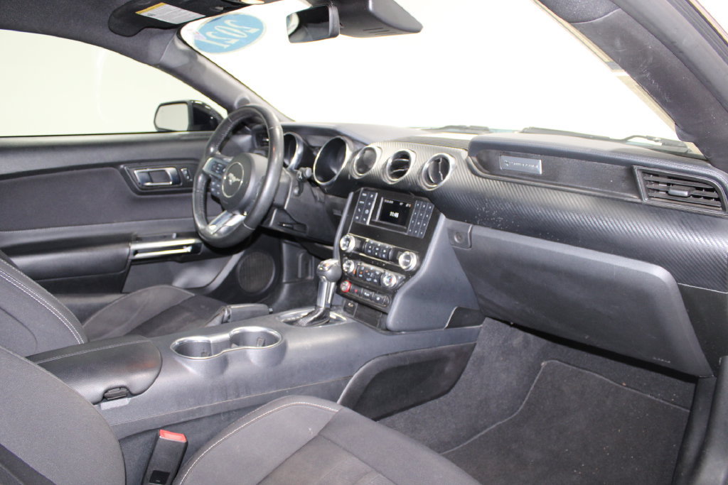 Certified 2021 Ford Mustang Coupe w/ Black Accent Package RWD image 25
