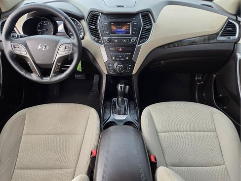 Used 2017 Hyundai Santa Fe Sport FWD image 23