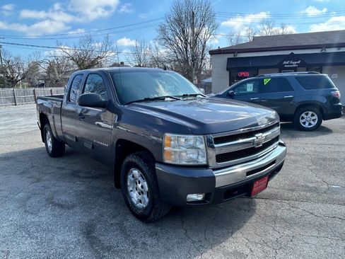Used 2011 Chevrolet Silverado 1500 LT w/ All-Star Edition image 15