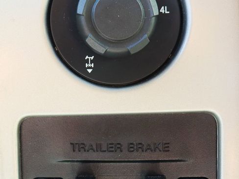 Used 2013 Ford F150 Lariat w/ Luxury Equipment Group image 49