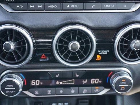 Certified 2024 Nissan Sentra SR image 18