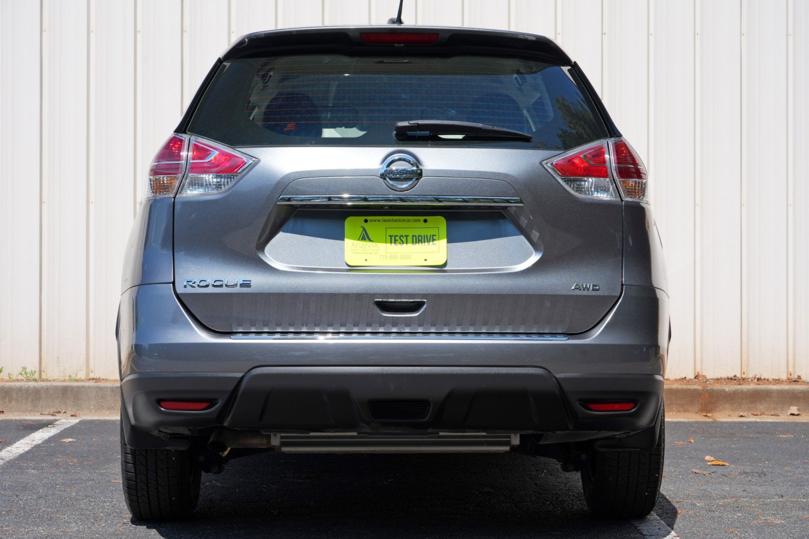 Used 2015 Nissan Rogue S AWD/4WD image 10