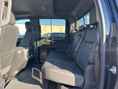 New 2026 GMC Sierra 2500 Denali w/ Denali Reserve Package image 32