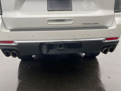 Used 2025 Chevrolet Suburban Premier image 29