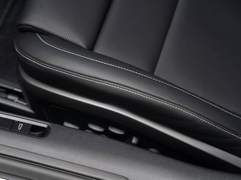 Certified 2026 Porsche 911 Carrera 4S image 15