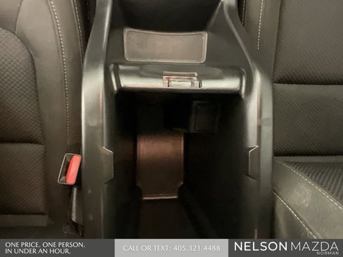 Used 2020 Chevrolet Colorado LT w/ Safety Package image 29