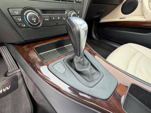 Used 2011 BMW 328i Coupe image 31