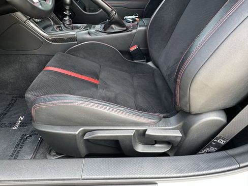 Used 2022 Subaru BRZ Limited RWD image 28