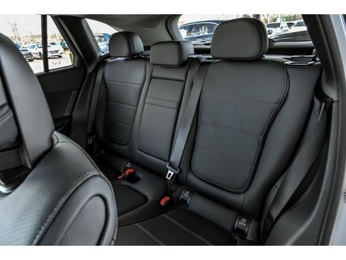 New 2026 Mercedes-Benz GLC 300 GLC 300 4MATIC image 9