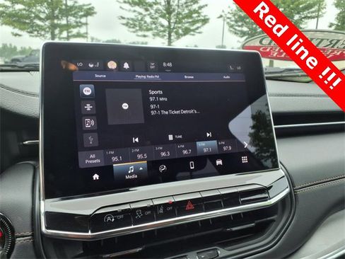 Certified 2022 Jeep Compass Limited image 15