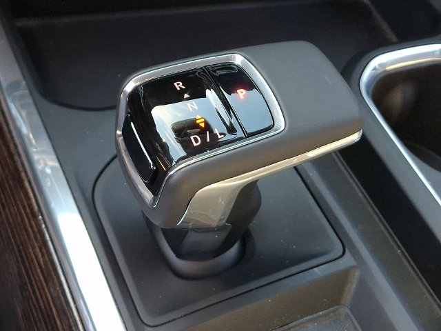 Used 2024 GMC Sierra 1500 Elevation w/ Elevation Premium Package AWD/4WD image 11