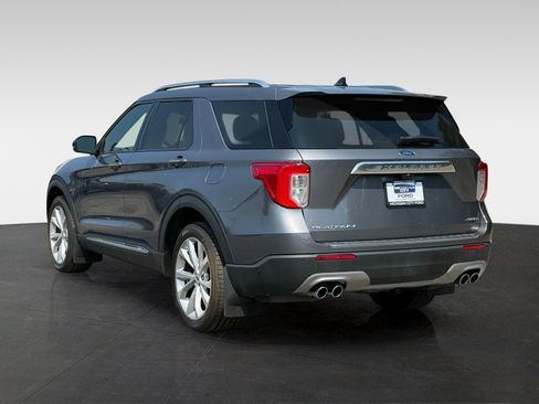 Used 2022 Ford Explorer Platinum w/ Equipment Group 601A AWD/4WD image 7