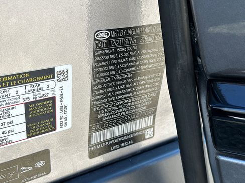 Used 2022 Land Rover Range Rover P525 Westminster Edition image 38