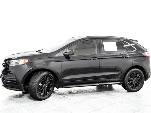 Used 2022 Ford Edge SE w/ Black Appearance Package AWD/4WD image 4