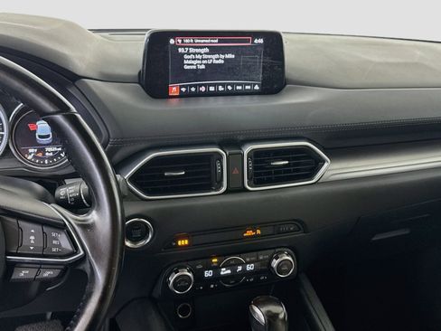 Used 2018 MAZDA CX-5 Touring w/ Preferred Equipment Package FWD image 18