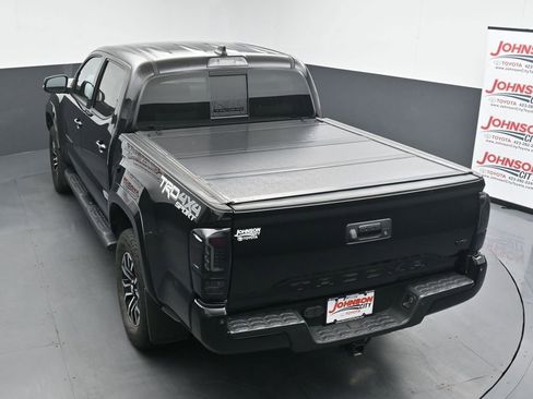 Used 2020 Toyota Tacoma TRD Sport w/ Technology Package AWD/4WD image 29